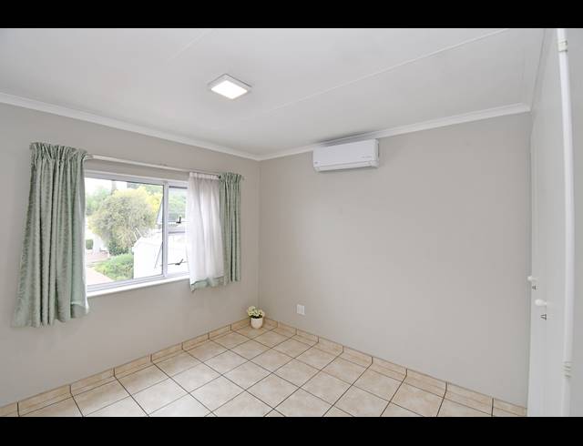 2 BEDROOM APARTMENT FOR SALE IN KELLAND